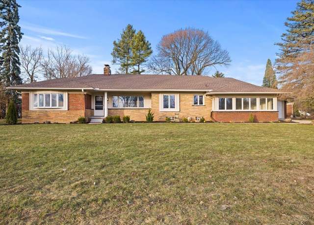 Property at 95 Hillsdale Rd, Bloomfield Hills, MI 48302, 3 beds, 3 baths