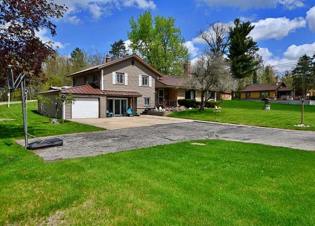 Property at 9609 E Madison Rd, St Helen, MI 48656, 4 beds, 4 baths