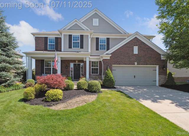 Property at 24522 Padstone Dr, South Lyon, MI 48178, 4 beds, 3.5 baths