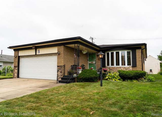Property at 444 Palmerston St, River Rouge, MI 48218, 2 beds, 2 baths