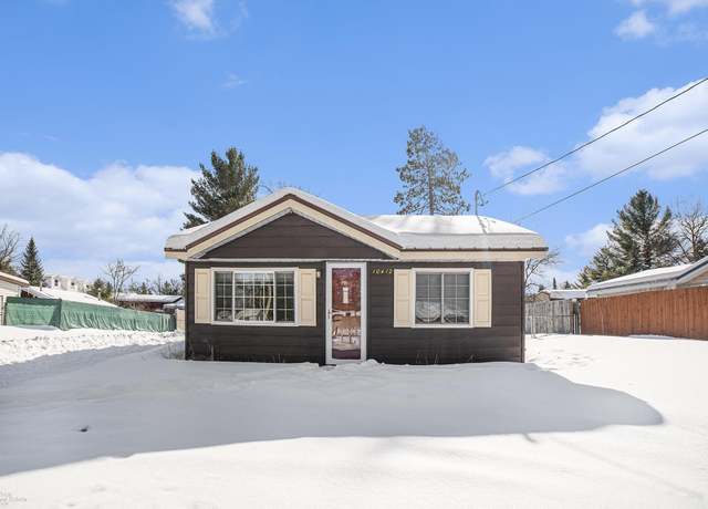Property at 10412 Washington Rd, St Helen, MI 48656, 3 beds, 1 bath