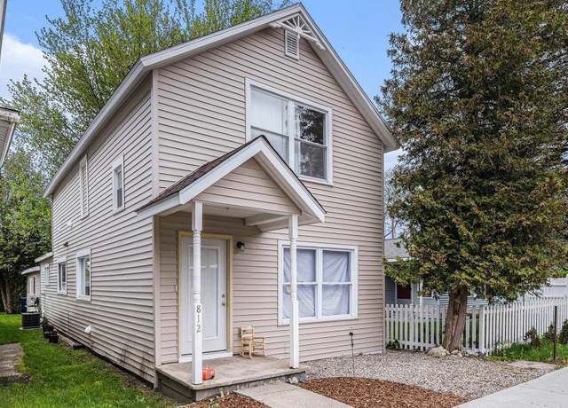 Property at 812 Forest Ave, Frankfort, MI 49635, 4 beds, 3 baths
