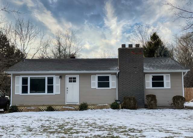 Property at 3300 Devondale Rd, Rochester Hills, MI 48309, 3 beds, 1 bath