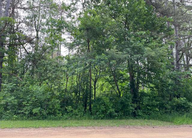 Property at 12017 N Oak Rd, Otisville, MI 48463