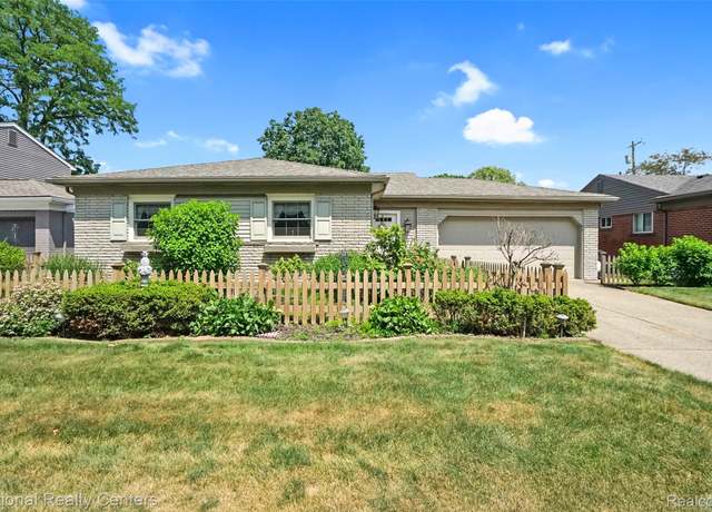 Property at 14122 Blue Skies St, Livonia, MI 48154, 3 beds, 1.5 baths