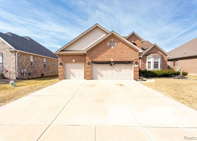 Property at 43805 Pheasant Ln, Clinton Township, MI 48038, 4 beds, 2.5 baths