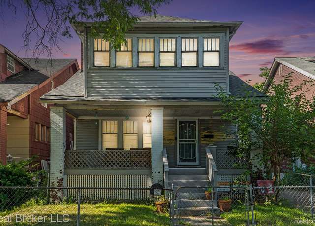 Property at 24 North St, Highland Park, MI 48203, 4 beds, 1.5 baths