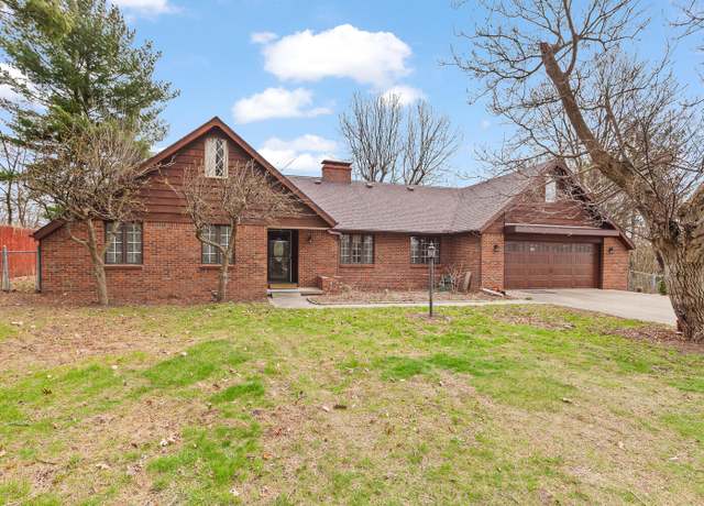 Property at 4675 Treat Hwy, Adrian, MI 49221, 5 beds, 3 baths