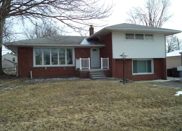Property at 30631 Bayview Dr, Gibraltar, MI 48173, 3 beds, 2.5 baths