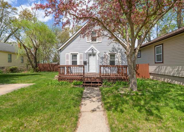 Property at 25500 Yale St, Dearborn Heights, MI 48125, 3 beds, 1 bath