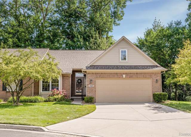 Property at 11131 Coventry Ct, Taylor, MI 48180, 2 beds, 3 baths