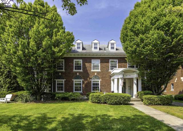Property at 803 Lakepointe St, Grosse Pointe Park, MI 48230, 5 beds, 3 baths