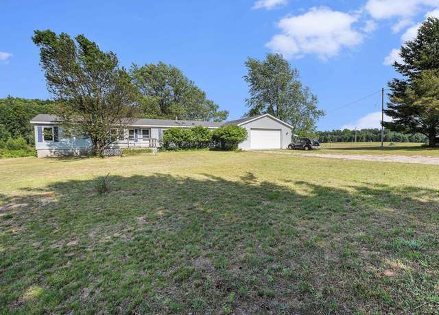 Property at 11816 Morton Rd, Manistee, MI 49660, 3 beds, 2 baths