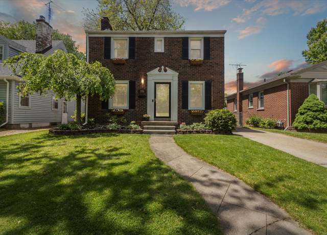 Property at 2956 Parkwood St, Trenton, MI 48183, 4 beds, 2 baths