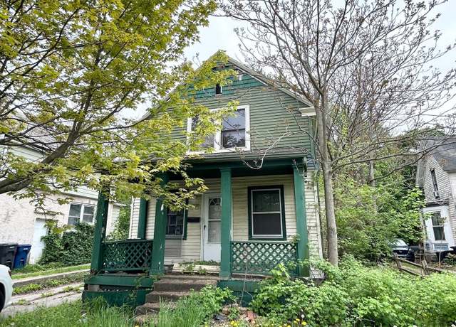 Property at 2535 Flushing Rd, Flint, MI 48504, 3 beds, 1.5 baths