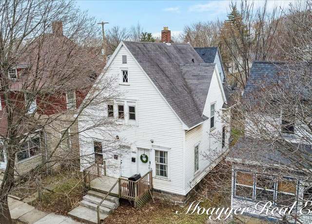 Property at 1403 Turner Ave NW, Grand Rapids, MI 49504, 2 beds