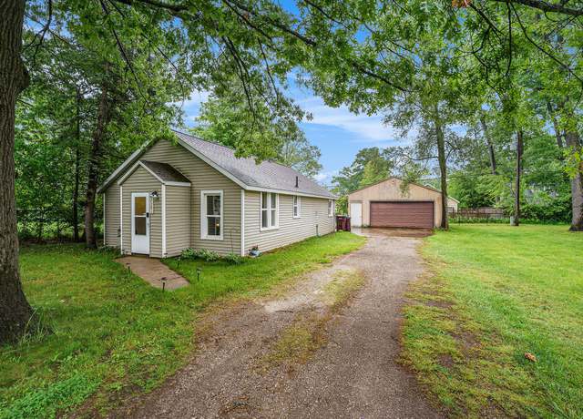Property at 2381 Jerome Ave, Muskegon, MI 49442, 2 beds, 1 bath