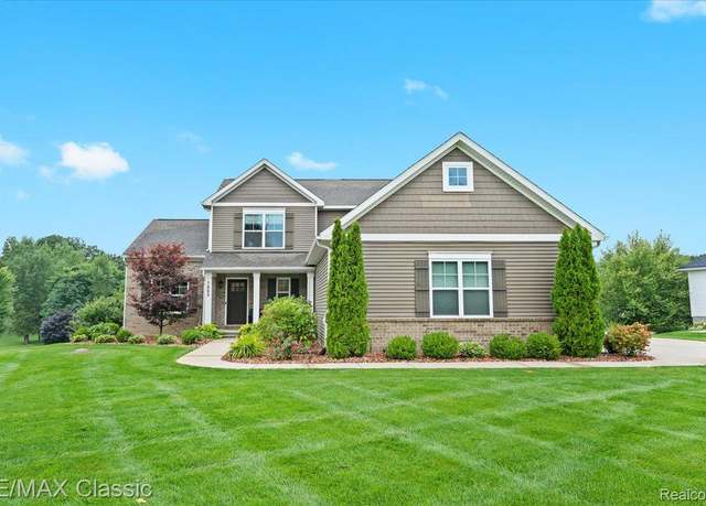 Property at 7803 Tipperary Trl, Tyrone Township, MI 48430, 5 beds, 3.5 baths