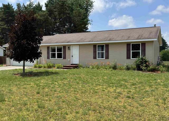Property at 3046 Crimson Ranch Ln, Traverse City, MI 49685, 3 beds, 1 bath
