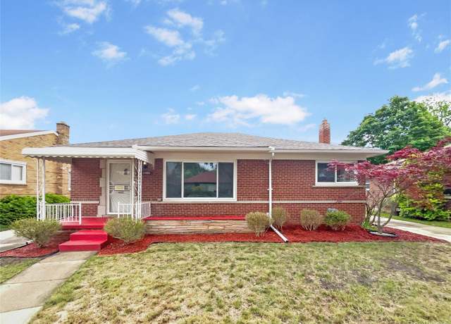 Property at 23880 Moritz St, Oak Park, MI 48237, 3 beds, 2.5 baths