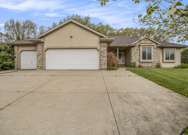 Property at 106 Dreamfield Dr, Battle Creek, MI 49014, 3 beds, 2.5 baths