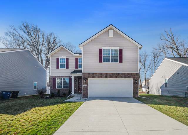 Property at 33573 Stacy St, Westland, MI 48185, 3 beds, 2.5 baths