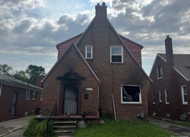 Property at 7646 Fielding St, Detroit, MI 48228, 3 beds, 1 bath
