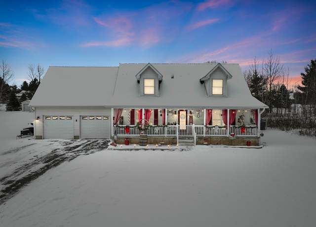 Property at 9288 Windsong Ln, Clam Lake Twp, MI 49601, 3 beds, 2.5 baths