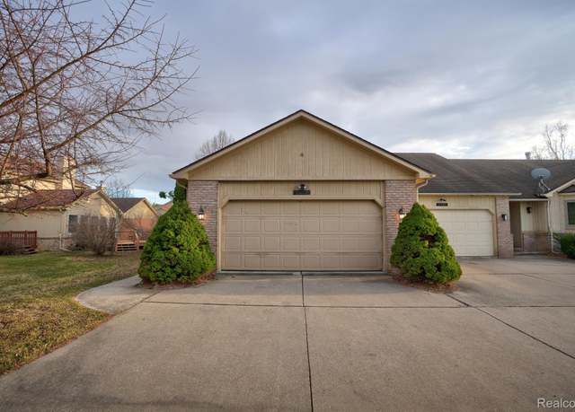 Property at 6407 Beecher Rd, Flint, MI 48532, 2 beds, 3 baths