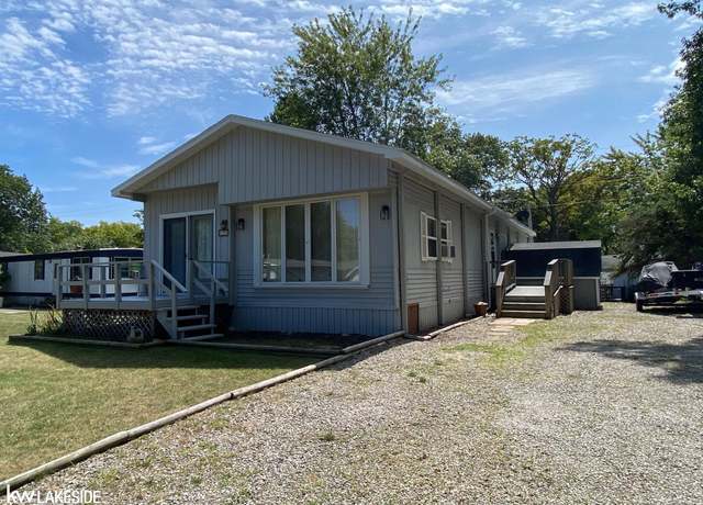 Property at 5775 Birch Dr, Caseville, MI 48725, 2 beds, 1 bath
