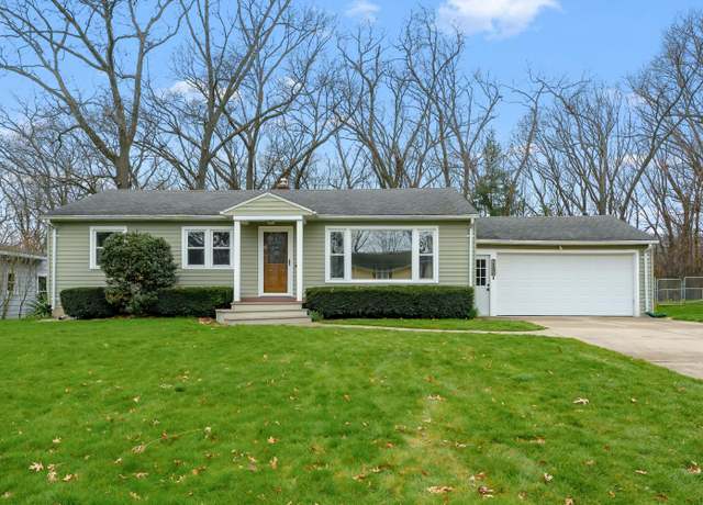 Property at 7106 Leawood St, Portage, MI 49024, 3 beds, 2 baths