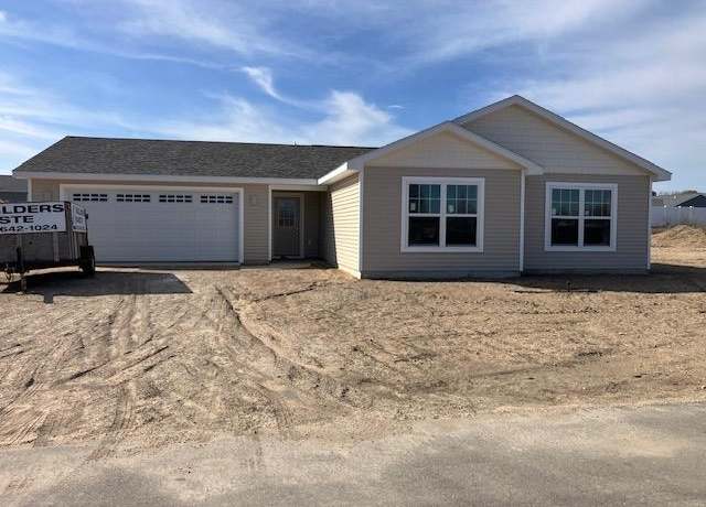 Property at 1812 Robin Dr, Traverse City, MI 49685, 4 beds, 2 baths