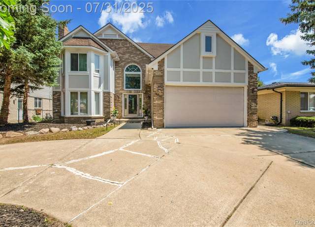 Property at 36832 Melbourne Dr, Sterling Heights, MI 48312, 4 beds, 3 baths