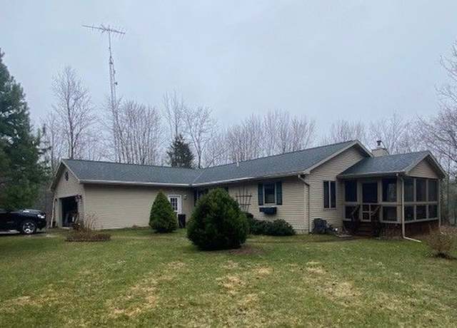 Property at 3788 Murray Rd, Mayville, MI 48744, 5 beds, 2 baths