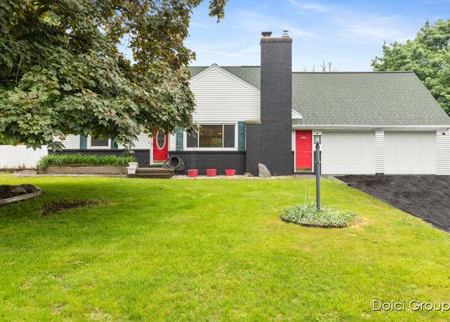 Property at 7721 Lilac Dr, Jenison, MI 49428, 4 beds, 2 baths