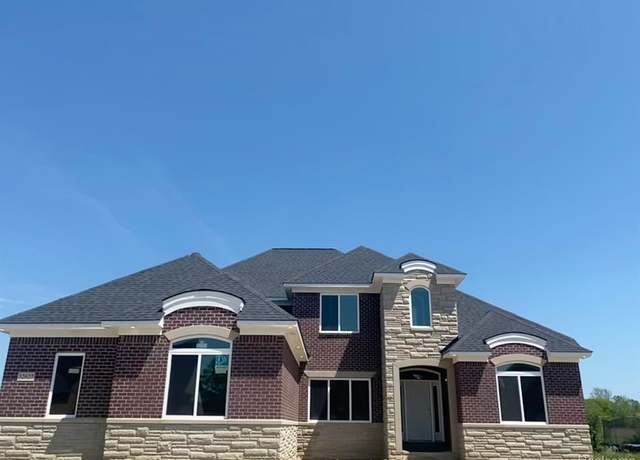 Property at 32627 Adam Brown Dr, Rockwood, MI 48173, 4 beds, 2.5 baths