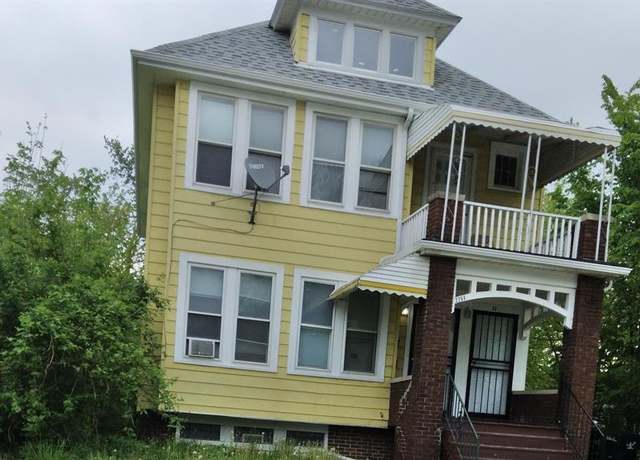 Property at 2264 Holcomb St, Detroit, MI 48214, 3 beds