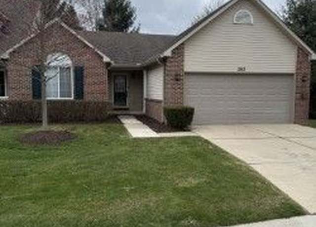 Property at 202 Woodfield Square Ln, Brighton, MI 48116, 2 beds, 2 baths