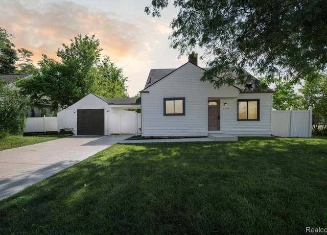 Property at 21660 Purdue Ave, Farmington Hills, MI 48336, 3 beds, 1 bath