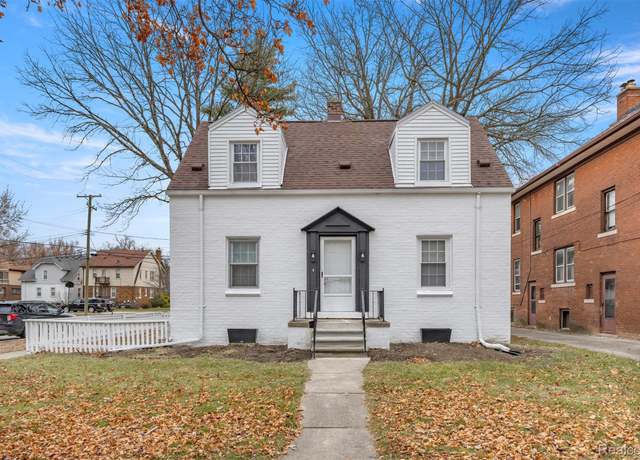 Property at 22260 Military St, Dearborn, MI 48124, 3 beds, 1.5 baths