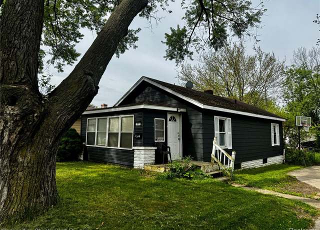 Property at 801 Robinwood St, Pontiac, MI 48340, 2 beds, 1 bath