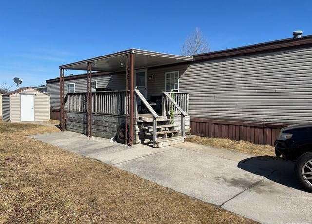 Property at 20463 Harmony Dr, Clinton Township, MI 48036, 2 beds, 2 baths