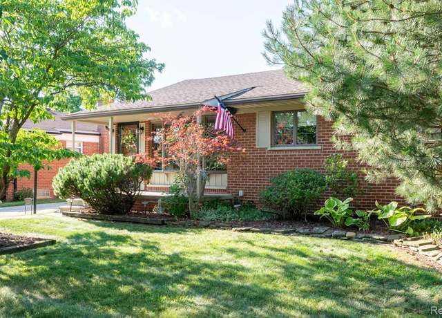 Property at 3258 Ward St, Trenton, MI 48183, 3 beds, 2 baths