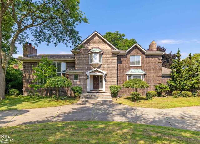 Property at 975 Lake Shore Rd, Village Of Grosse Pointe Shores, MI 48236, 4 beds, 5 baths