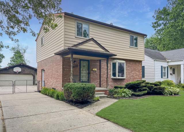 Property at 21730 Grand Lake St, St Clair Shores, MI 48080, 3 beds, 2.5 baths