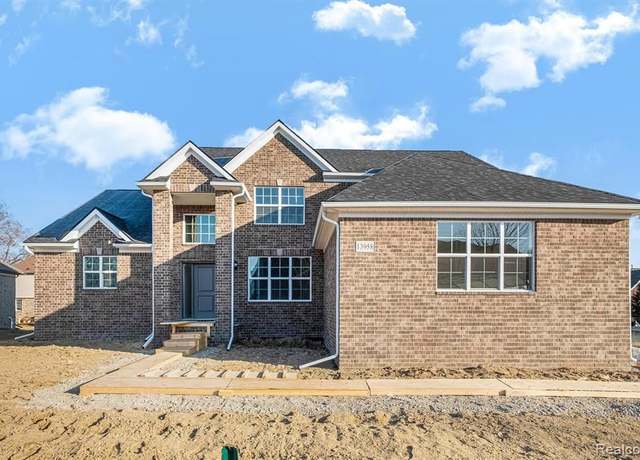 Property at 14241 Red Oak Dr, Van Buren, MI 48111, 4 beds, 2.5 baths