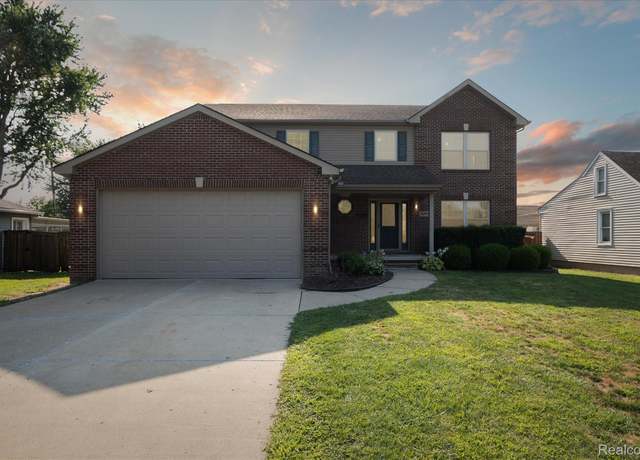 Property at 2970 Lafayette Dr, Trenton, MI 48183, 4 beds, 3 baths