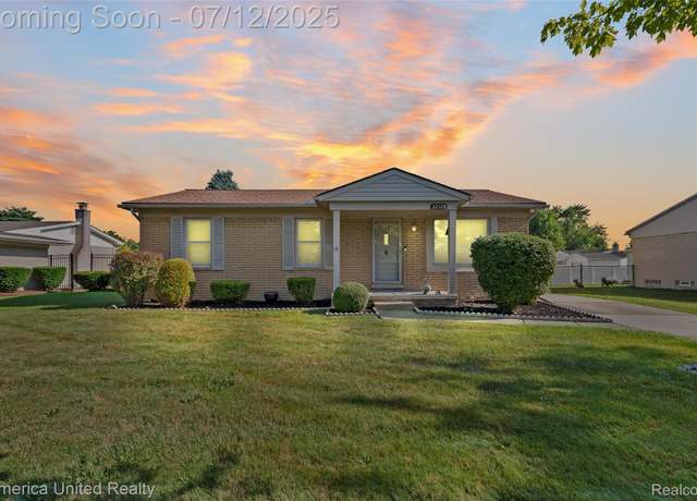Property at 22128 Reinhardt St, Woodhaven, MI 48183, 3 beds, 1 bath