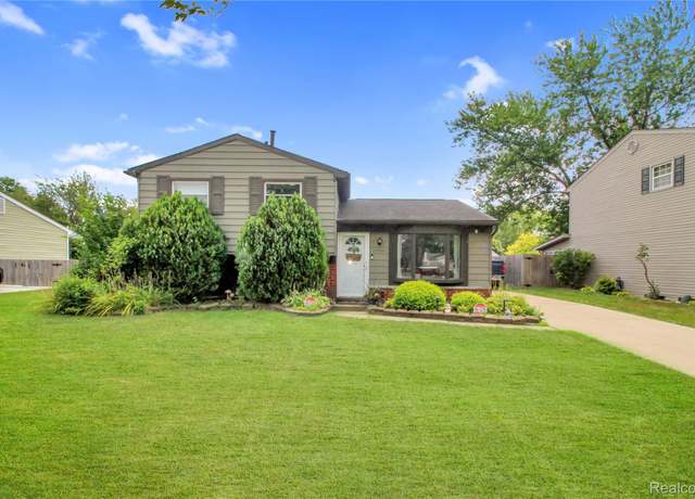 Property at 23065 Belton St, Flat Rock, MI 48134, 3 beds, 2 baths