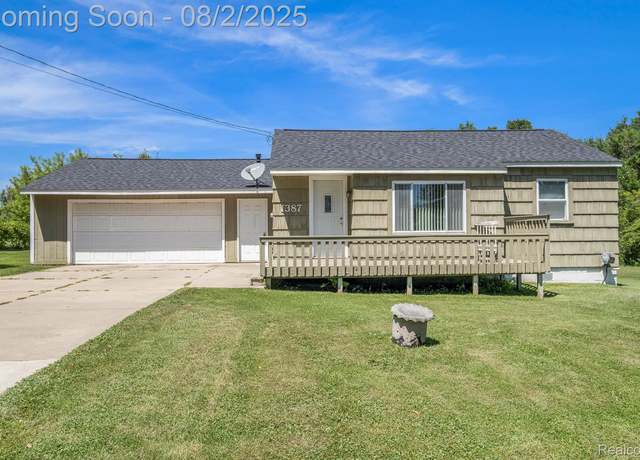 Property at 1387 E Grand Blanc Rd, Grand Blanc, MI 48439, 2 beds, 1 bath